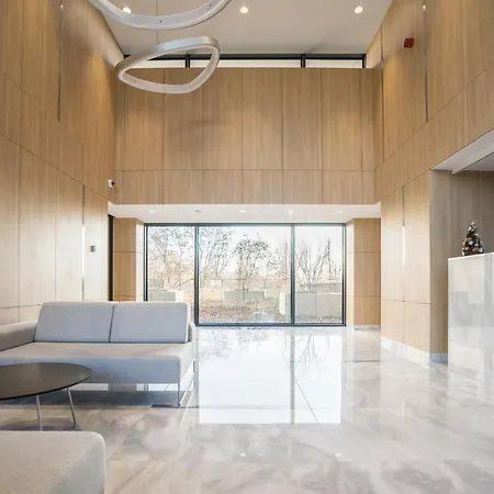 Bizapartments - Modern Flats With Parking Varsovia Exterior foto