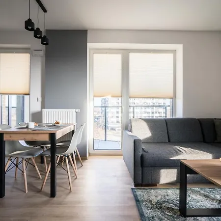 Bizapartments - Modern Flats With Parking Varsovia Exterior foto
