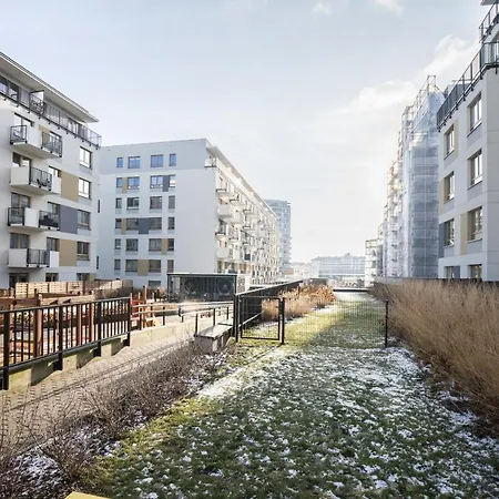 Bizapartments - Modern Flats With Parking Varsovia Exterior foto